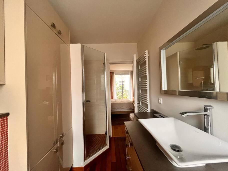 16Eme - Pres Trocadero, Quartier Prestigieux Apartment Paris Luaran gambar